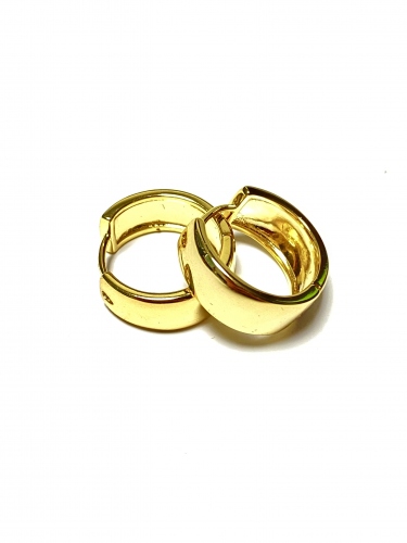 ELEGANTNÍ KRUHOVÉ NÁUŠNICE S HLADKÝM DESIGNEM V BARVĚ 14K ZLATA